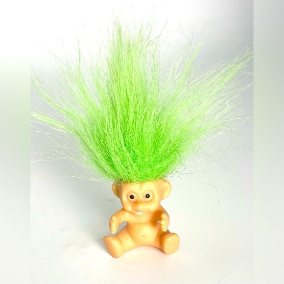Good Luck Mini Pocket Troll with Teeth 1” Creata 1992 Green Hair Vintage Tiny - Picture 5 of 7
